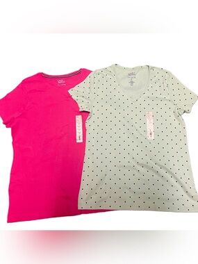 SET OF TWO CROFT & BARROW THE CLASSIC TEE SHIRTS SIZE MED
